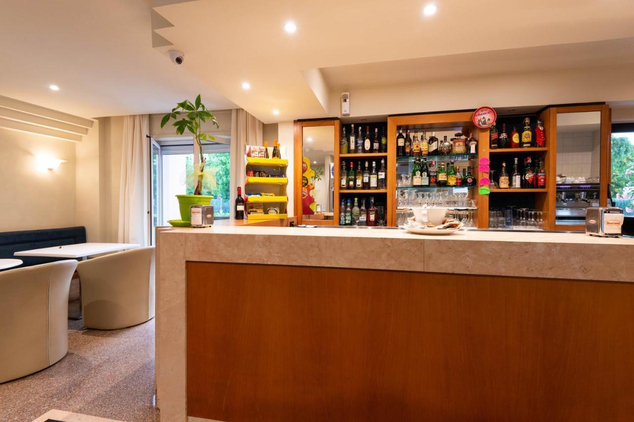 Hotel Paradiso 葛伦坦马勒 外观 照片