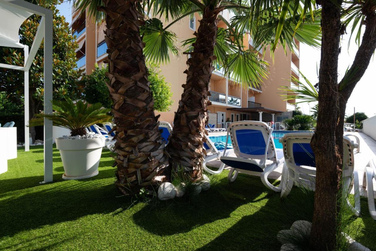 Hotel Paradiso 葛伦坦马勒 外观 照片