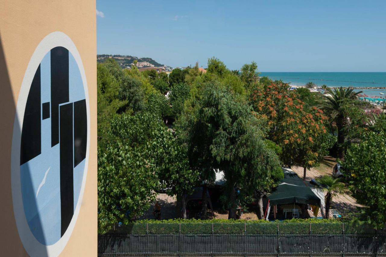 Hotel Paradiso 葛伦坦马勒 外观 照片